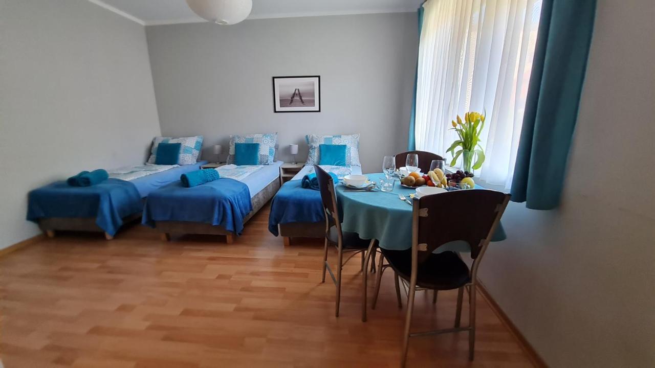 Bela - Pokoje Z Aneksami I Apartamenty 科沃布热格 外观 照片